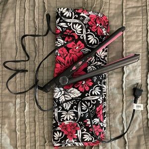 Used Conair Flat Iron 1” Black & Pink